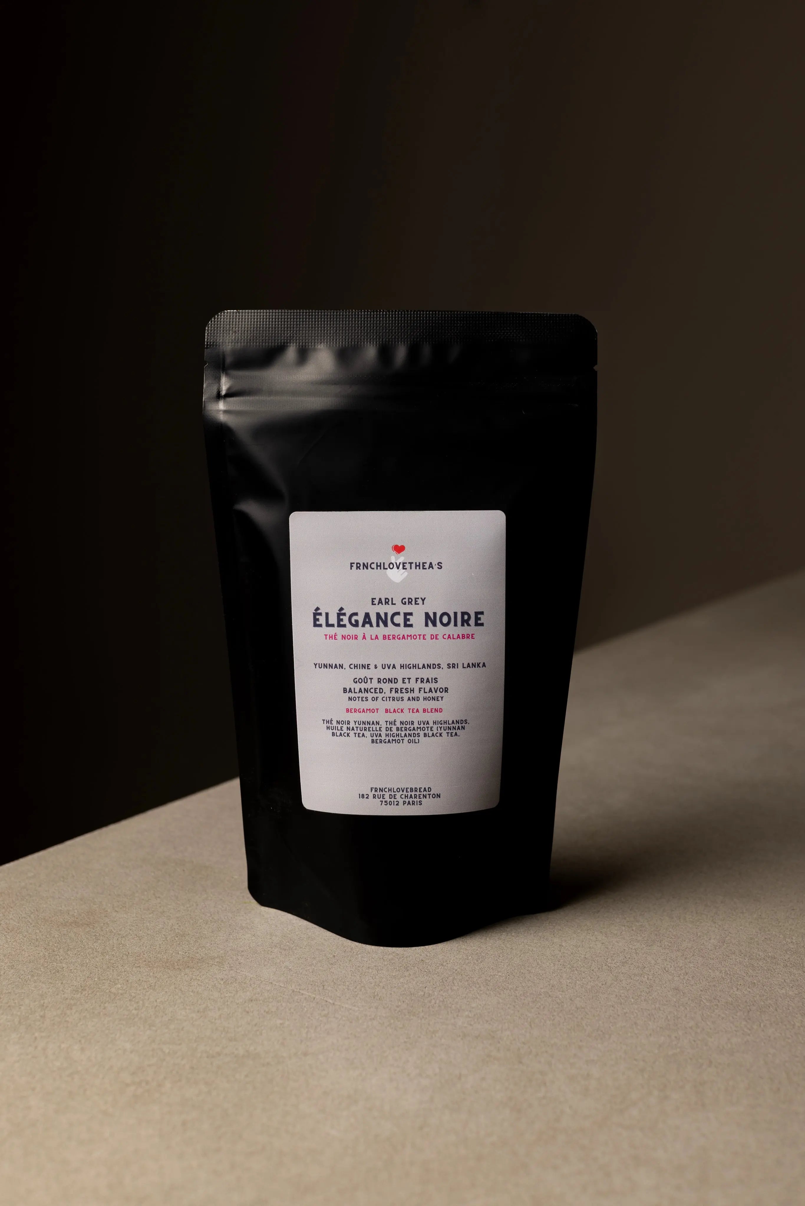 Thé Noir Élégance Noire – Earl Grey à la Bergamote de Calabre Frnchlovebread