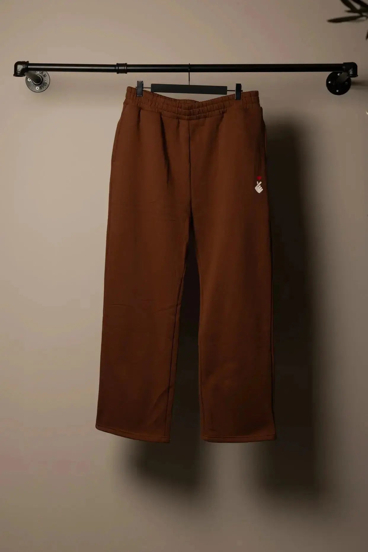 Jogging Signature Relax Fit Frnchlovebread