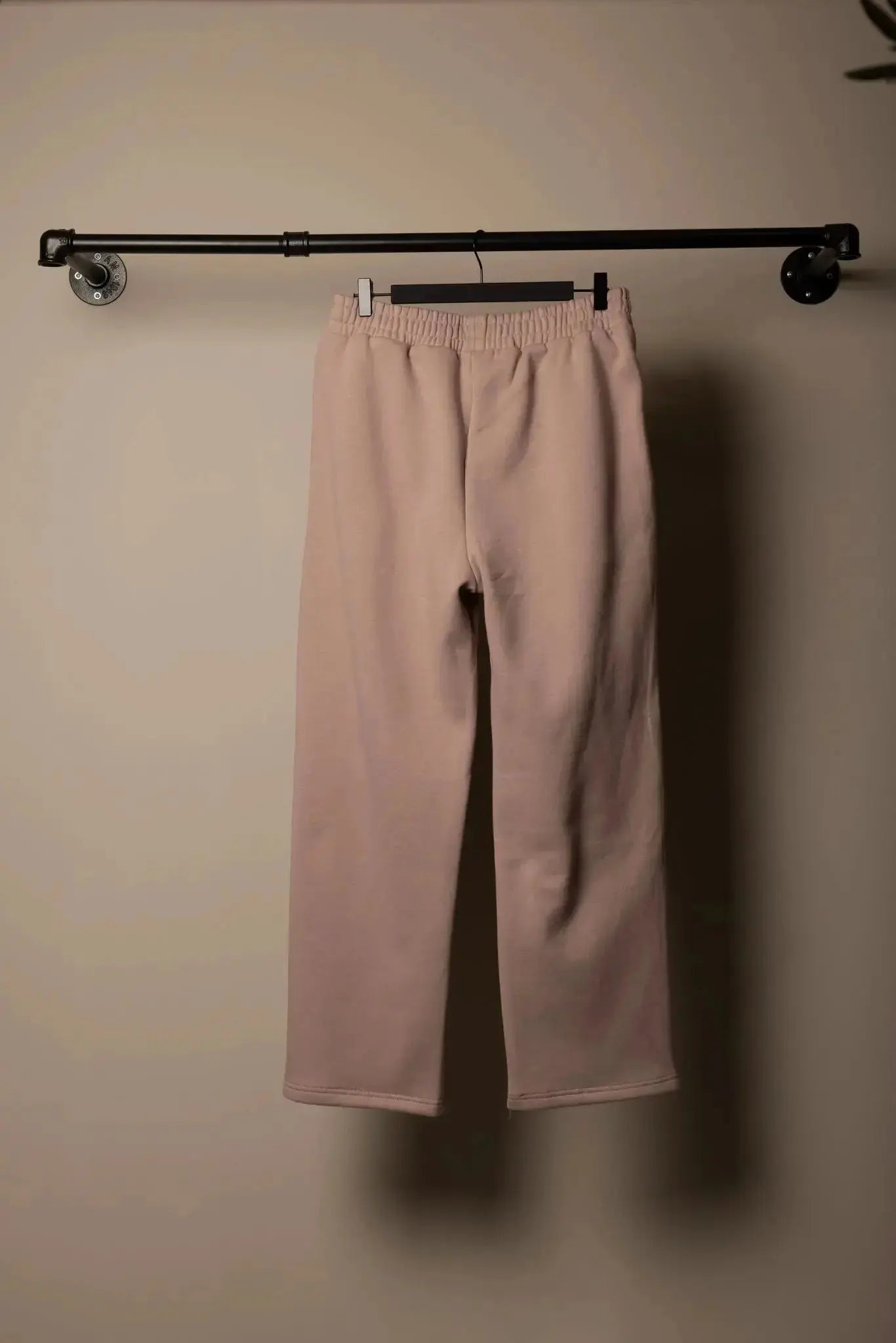 Jogging Signature Relax Fit Frnchlovebread