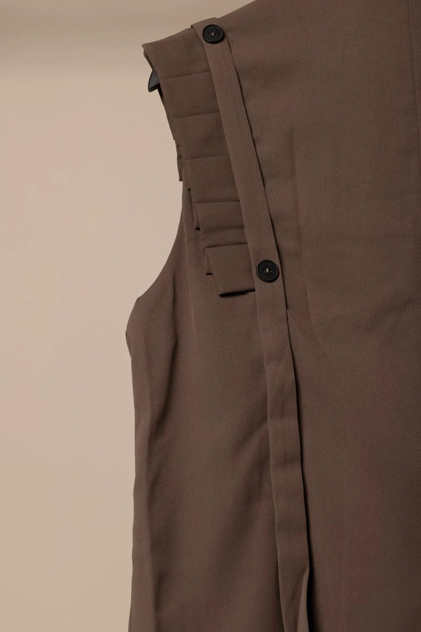 Gilet sans manches – Style tailleur structuré marron Frnchlovebread